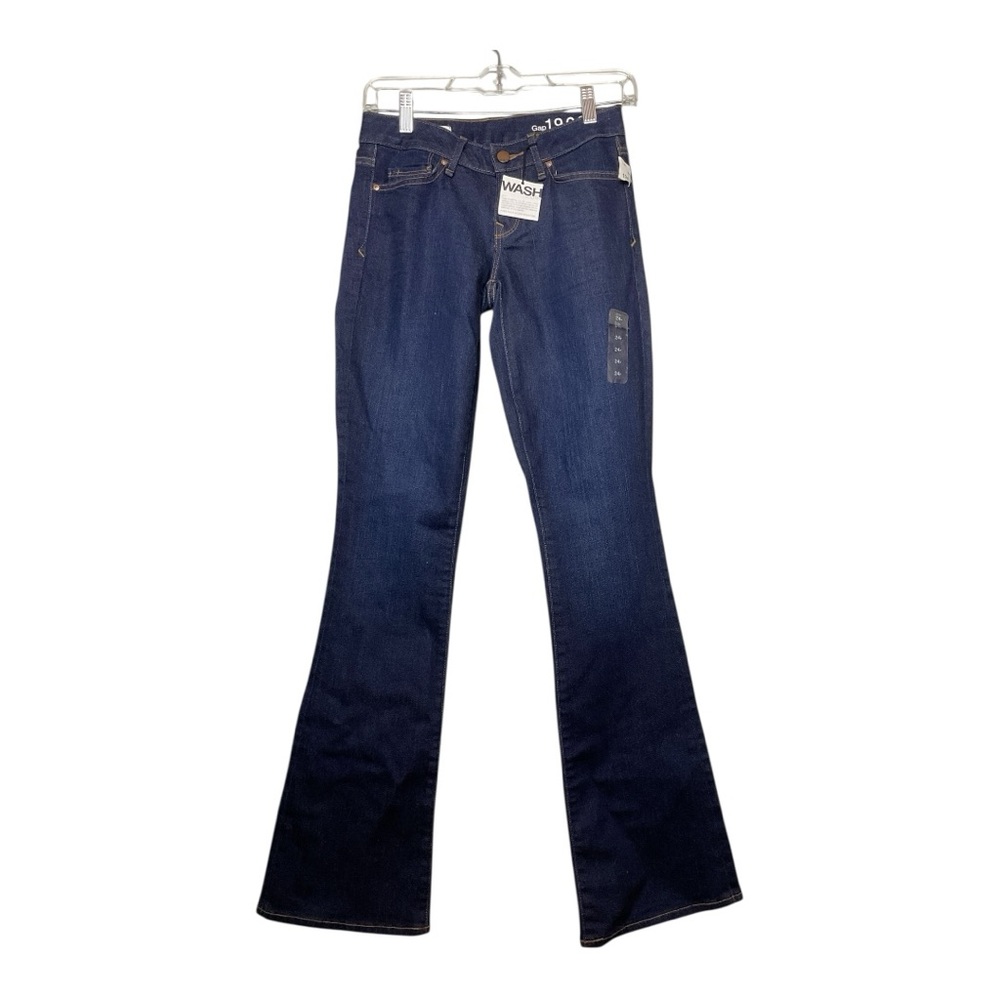 Women’s NWT Gap Perfect Boot non-distressed jeans, size 24R